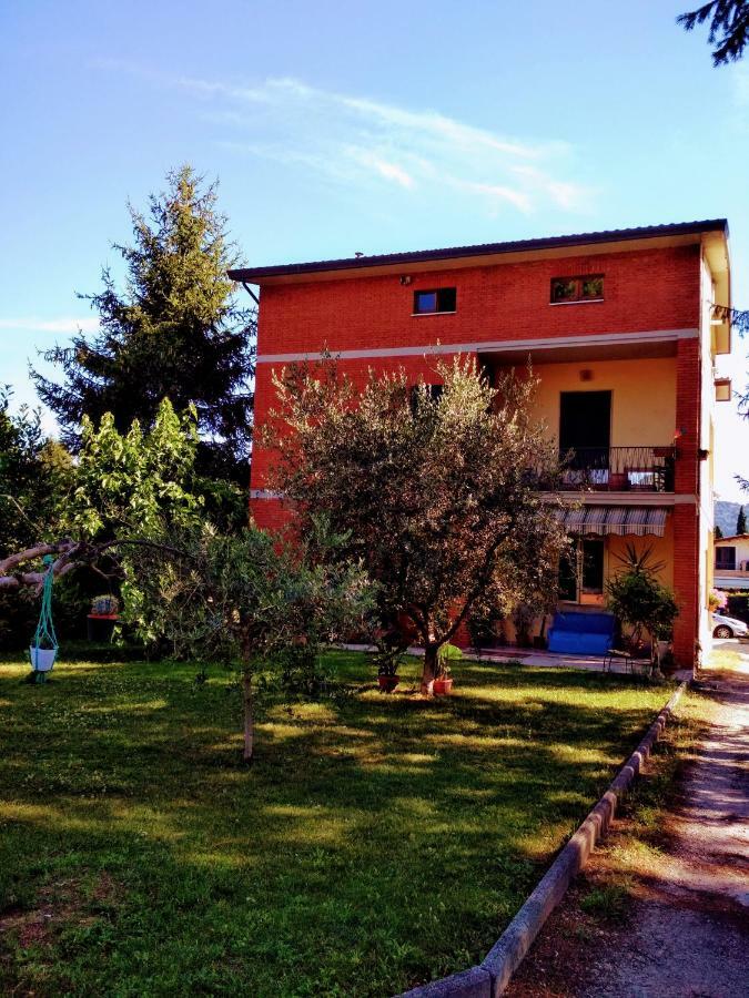 Апартаменты La Casa Di Miele Перуджа Экстерьер фото